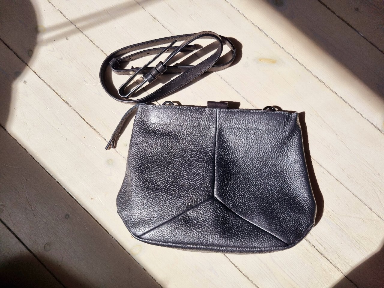 Ecco ella outlet crossbody