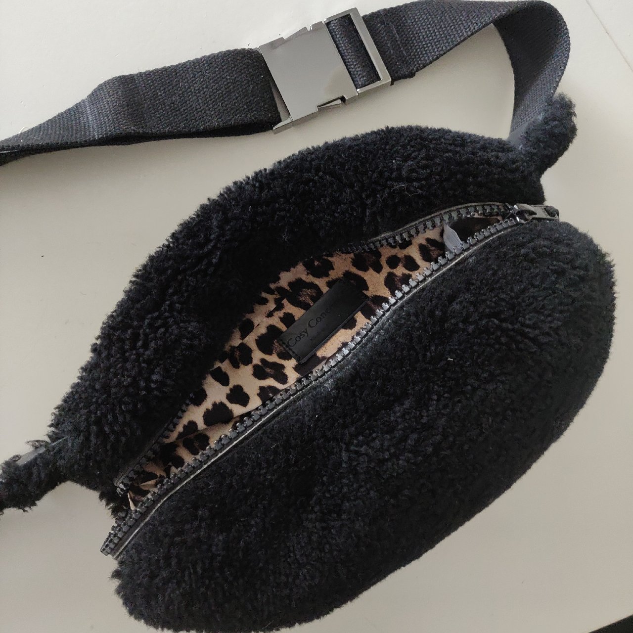 Cosy concept 2024 fur bumbag