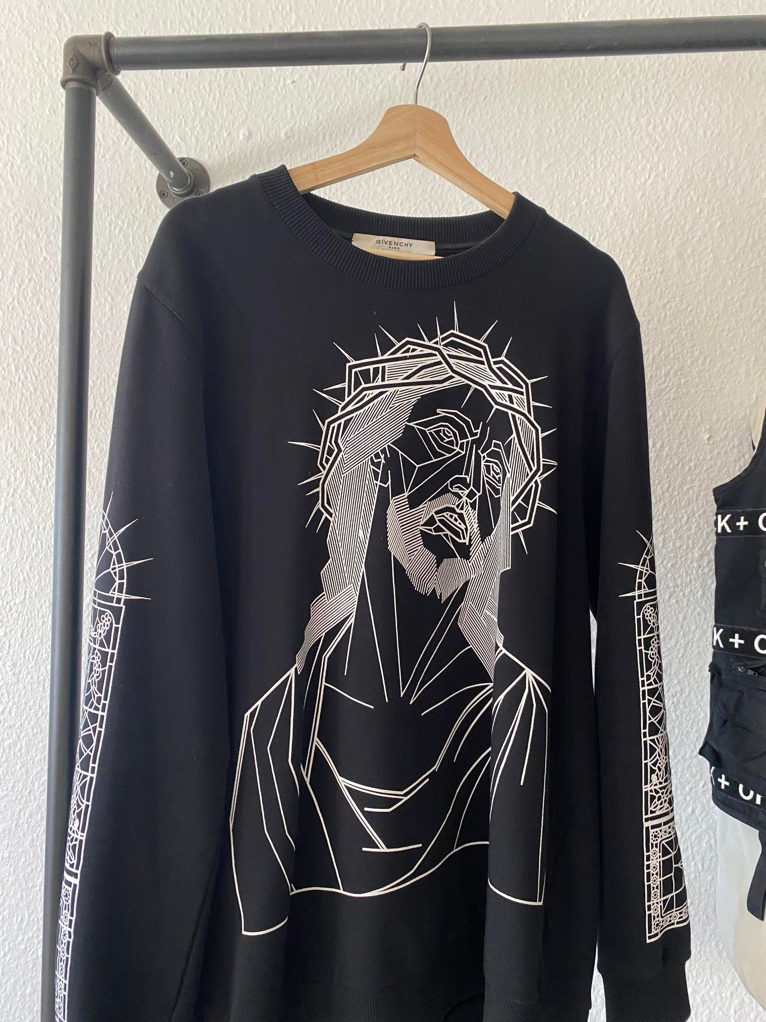 Givenchy 2024 jesus sweatshirt