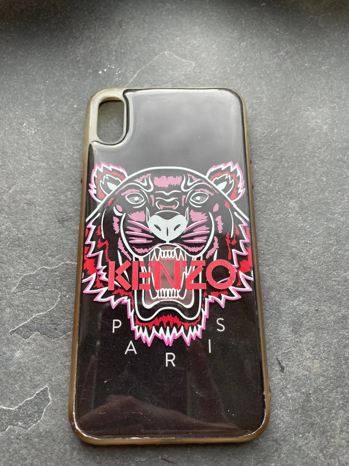 Kenzo xs outlet max case 50