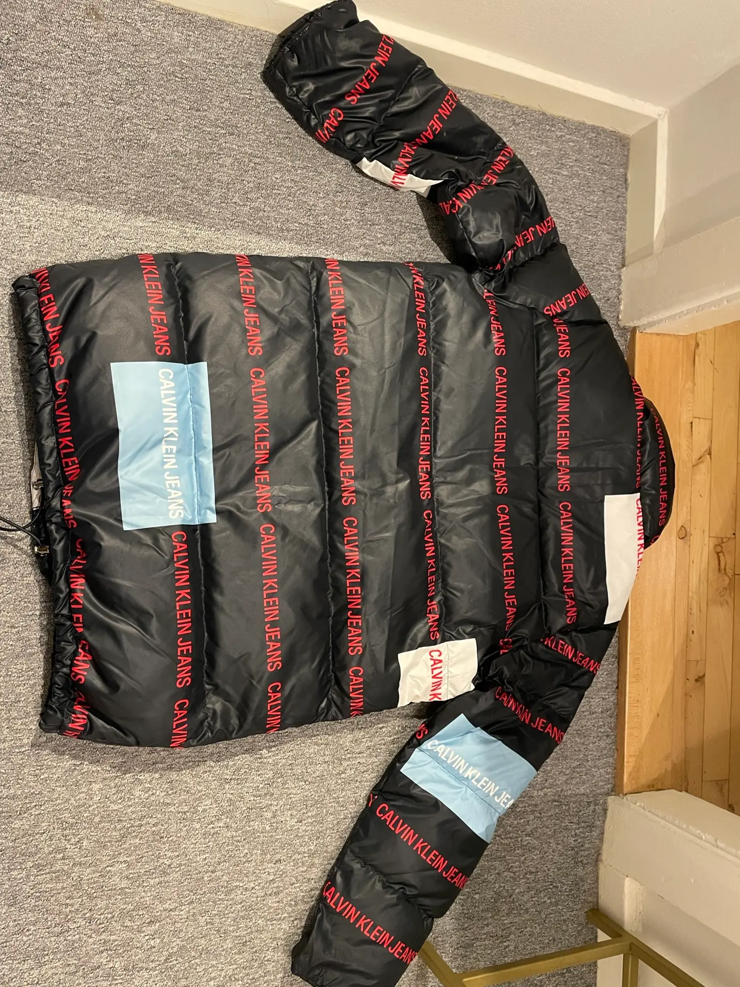 Calvin klein multi hot sale logo puffer