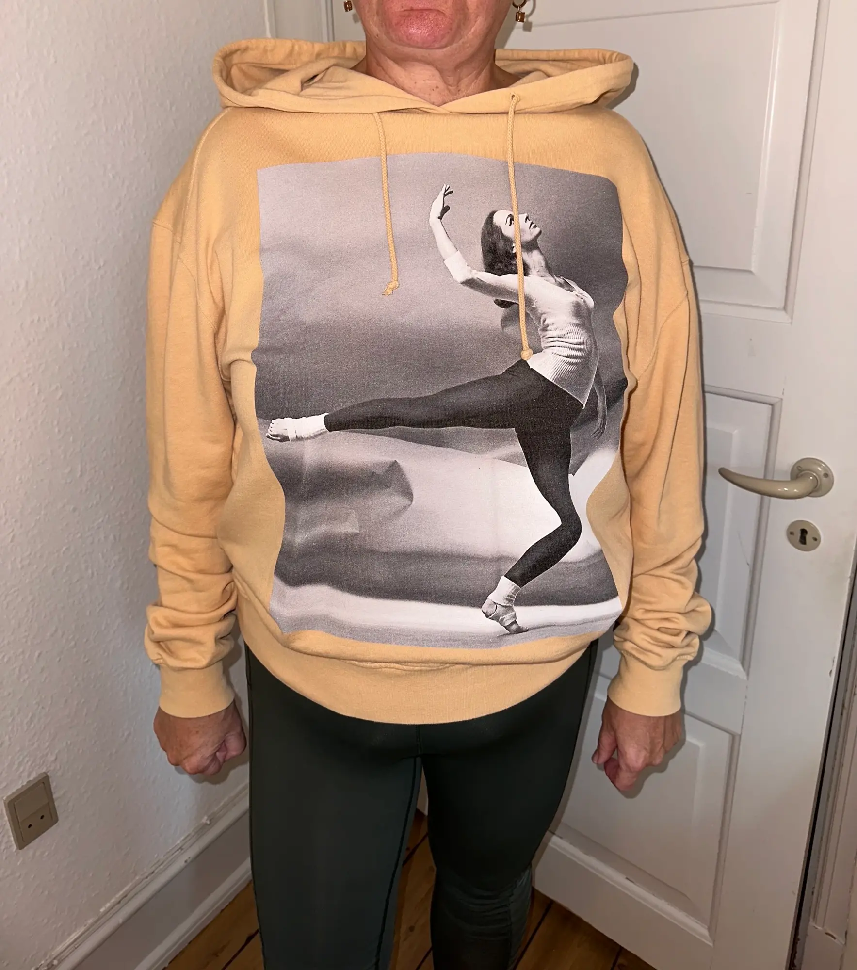 Acne studios clearance ballet hoodie