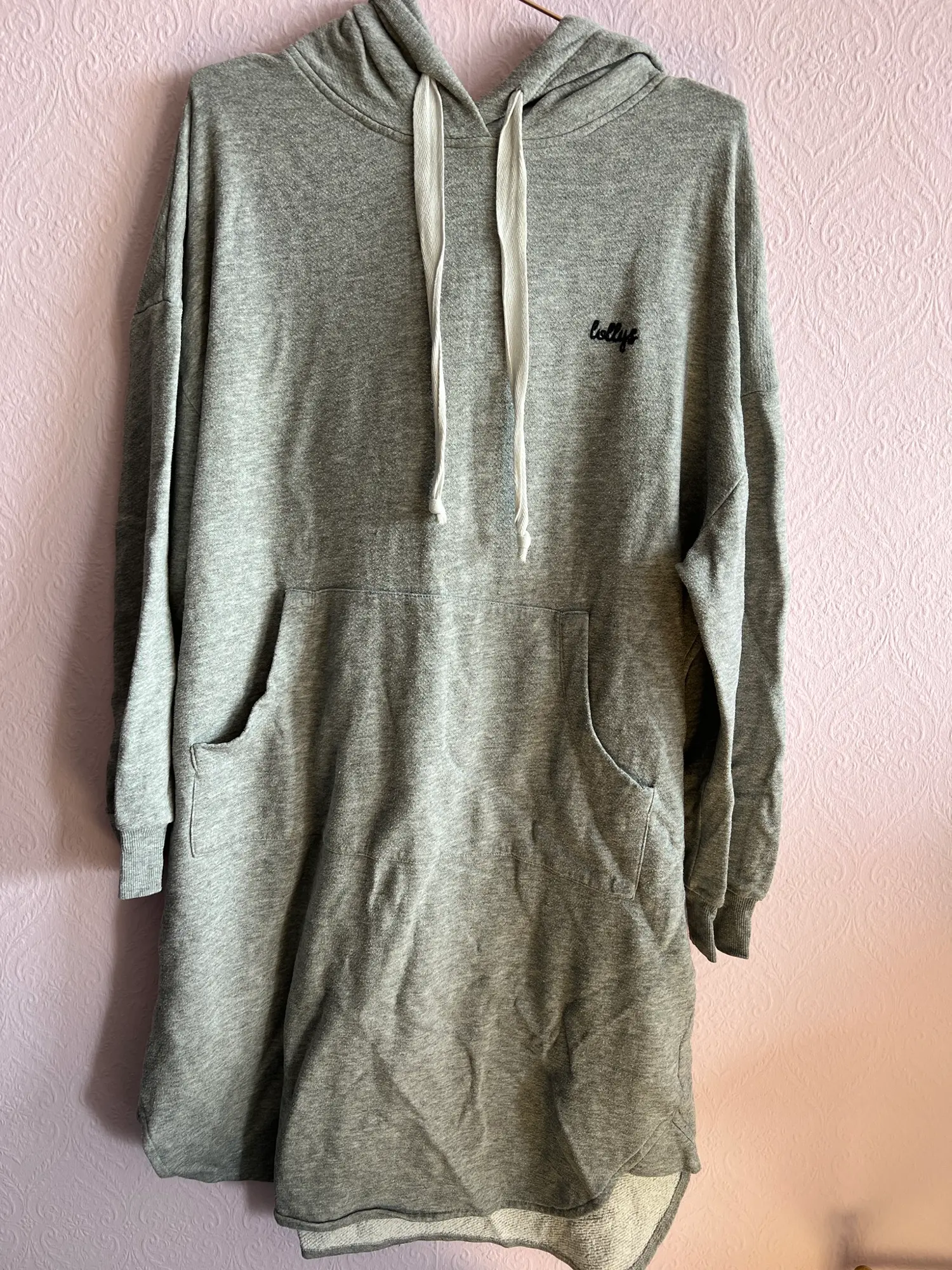 Lollys laundry online hoodie