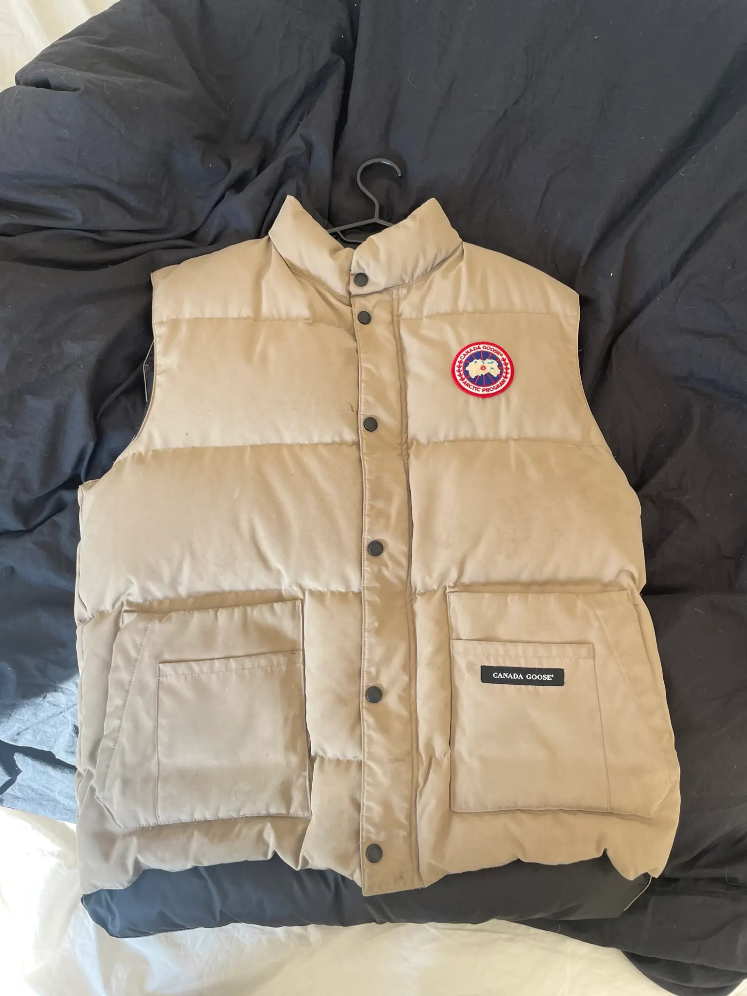 Canada goose outlet vest herre brugt