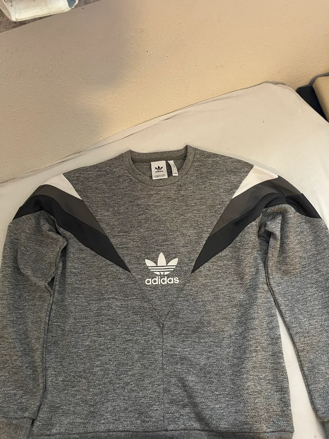 Adidas originals street 90 run top crew sweatshirt