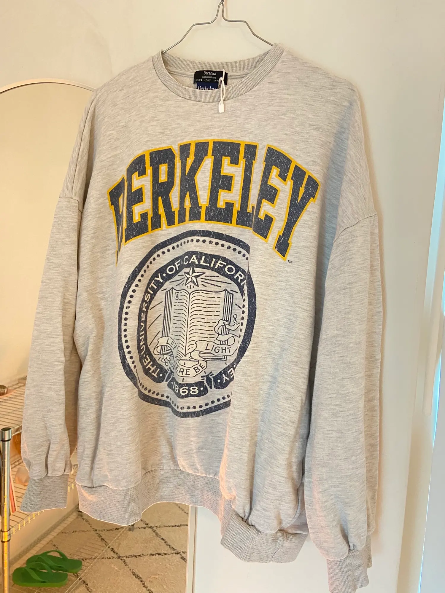 Berkeley discount hoodie bershka